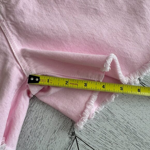 Aritzia | The Yoko Mid Thigh Short in Pink - Size 31 - Picture 12 of 13